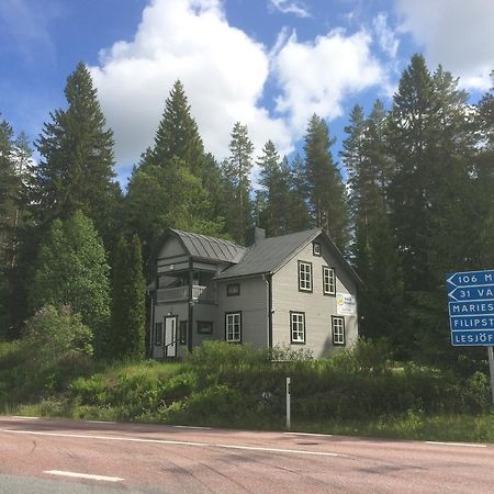 Laxtjärn Route 26 Bed & Breakfast エクステリア 写真